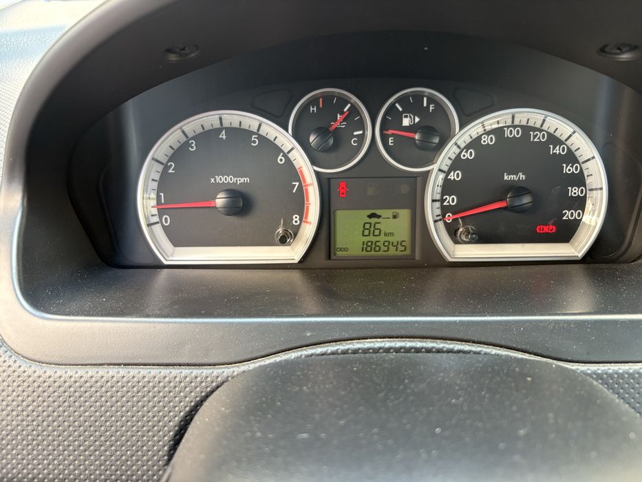 Chevrolet Aveo — fotografia 5
