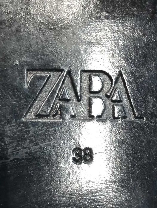 Кожаные женские ботинки на резинке Zara Оригинал