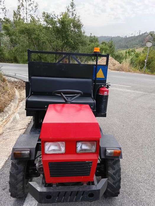 Trator tratocarro 14cv 4x4 com motor de arranque
