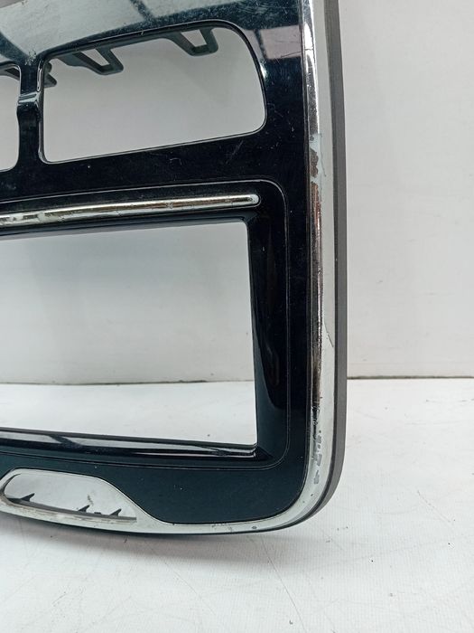 Moldura da consola central / rádio / aro RENAULT Clio IV (BH_)