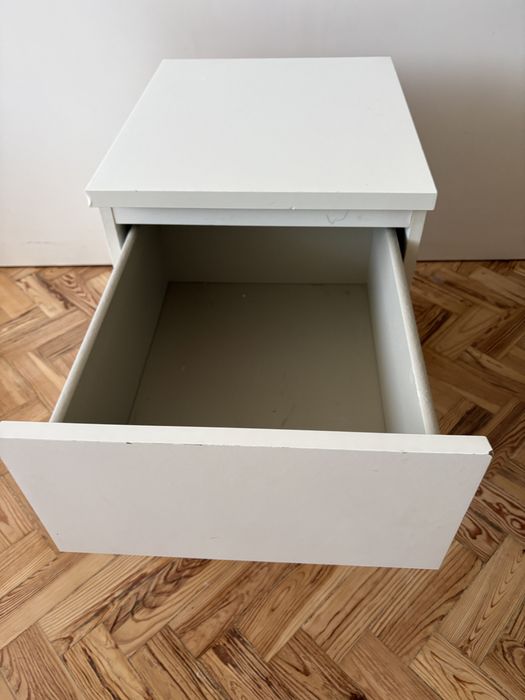 Mesa Ikea branca 2 gavetas