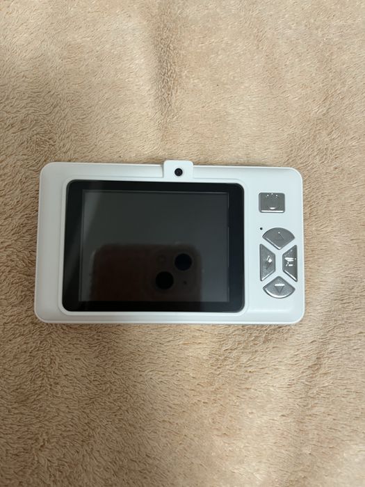 Продам цифровий фотоапарат