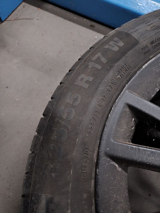 Opony letnie 225/55/R17 Continental 2019 rok