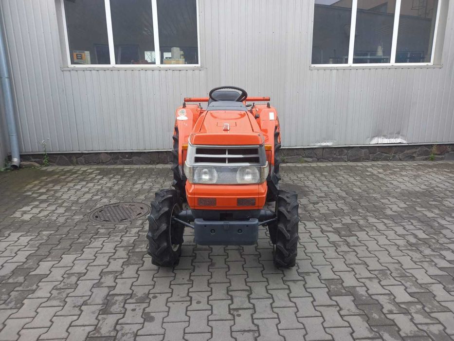 Japoński traktorek Kubota GL 19 z glebogryzarką 4x4 Rewers 19 km