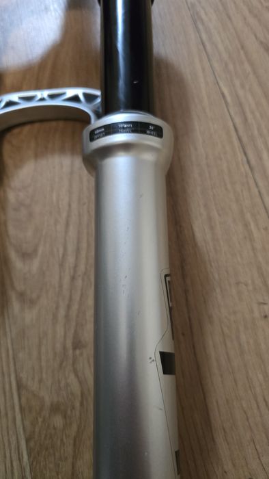 Rock Shox Pike DJ 2023 srebrny