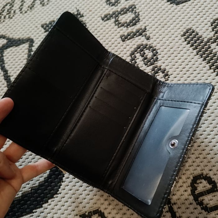 Nowy Portfel damski GUESS