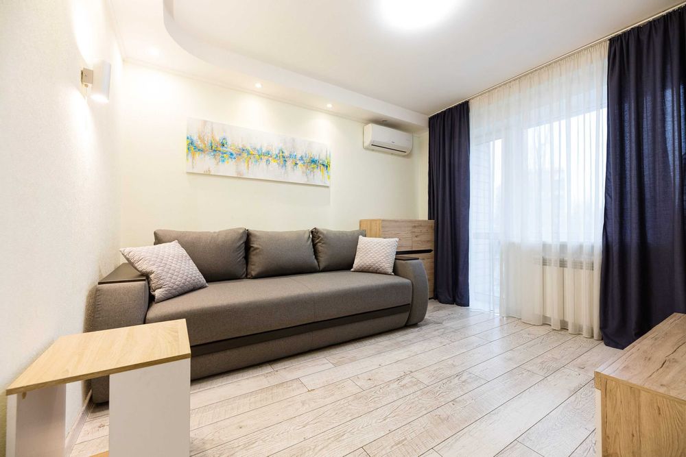 2К квартира Дарницька площа, Дарниця , Чернігівська 3поверх