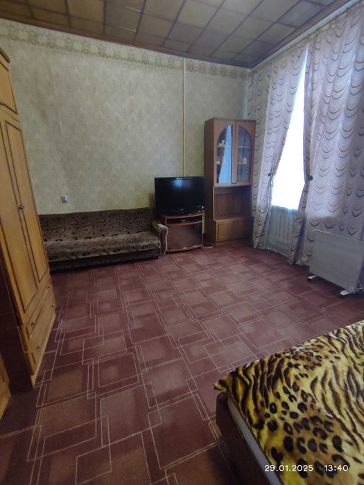 Подобово..Мінімум 2 доби.Вільно з 26.10