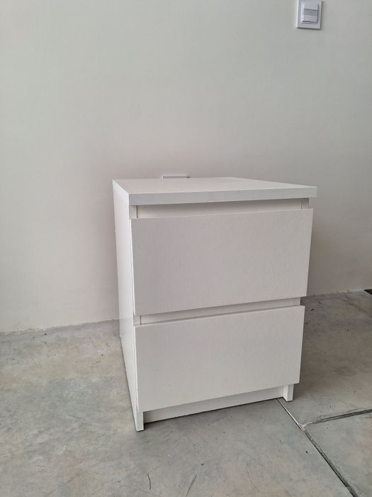 Cómoda Malm 2 gavetas