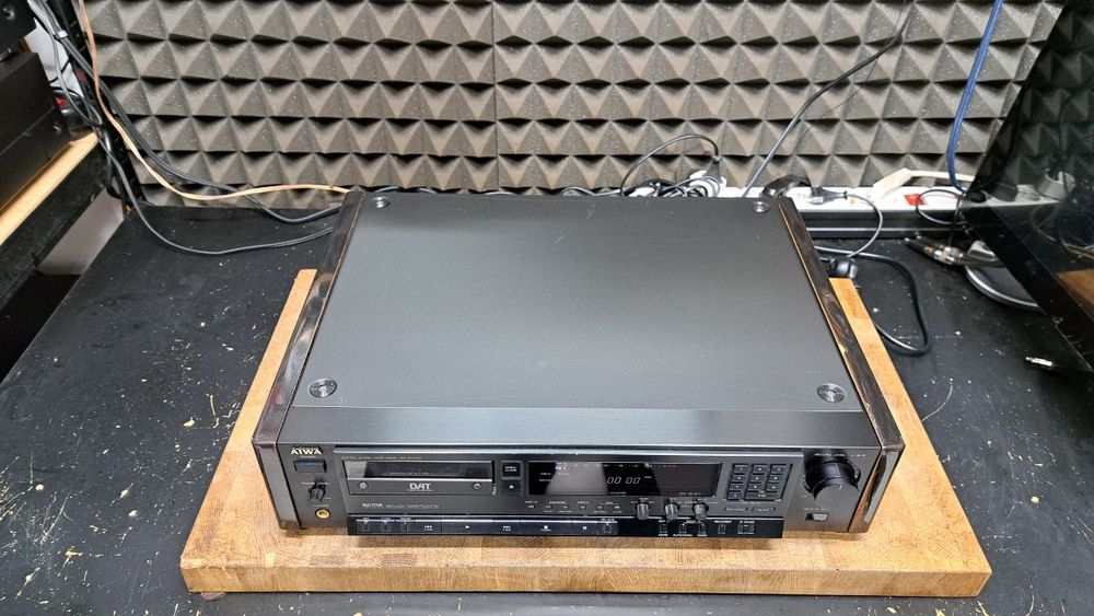 Magnetofon DAT AIWA XD-1100Z