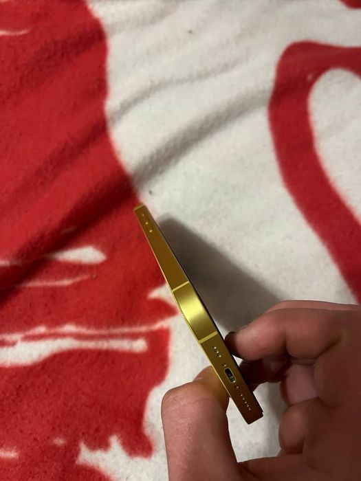 Айфон 14 128 ГБ е сім