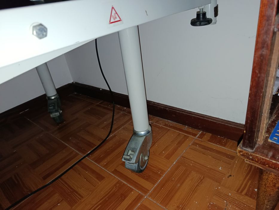 Cama articulada elétrica