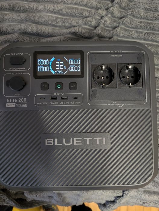BLUETTI Elite 200 V2