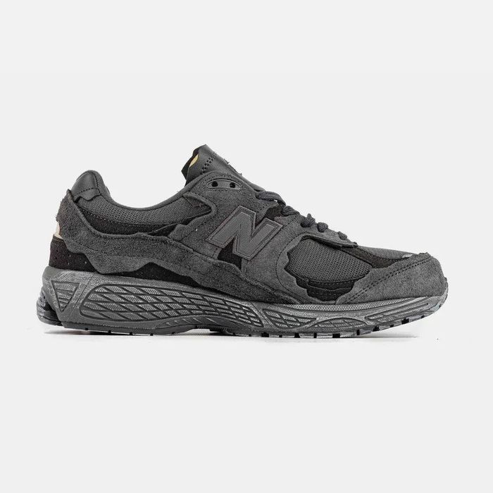 New balance 2002R