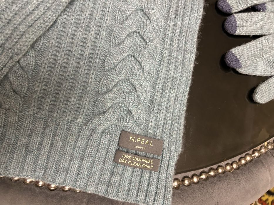 Жіночий комплект шапка, шарф та рукавички