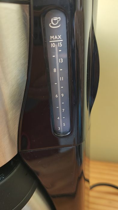 Ekspres przelewowy Philippa z termosem