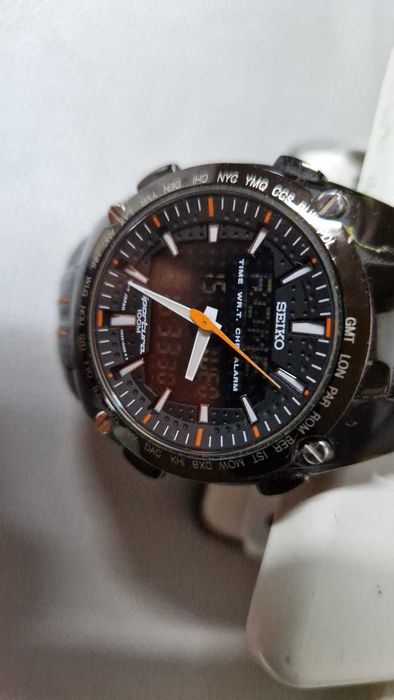 Seiko  2 zonas  cronometro cronografo