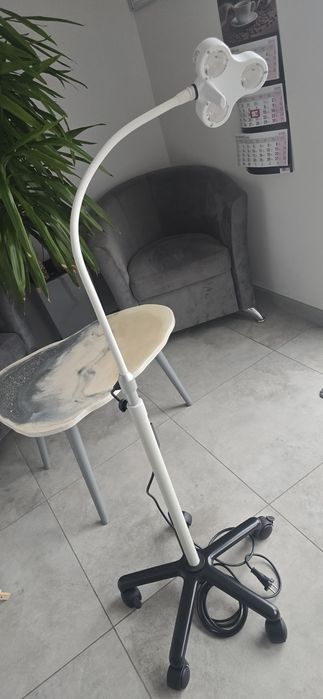 Sprzedam lampę medyczno-diagnostyczną Ordisi