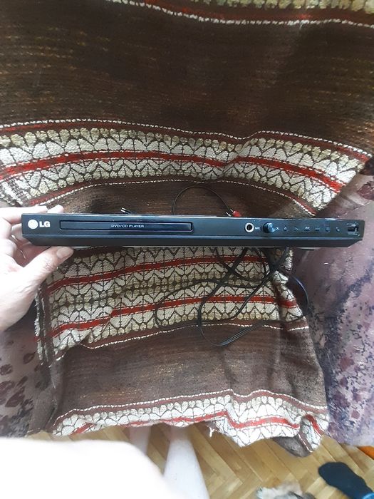 Видеоплеер DVD  LG DVX 647 KH, караоке