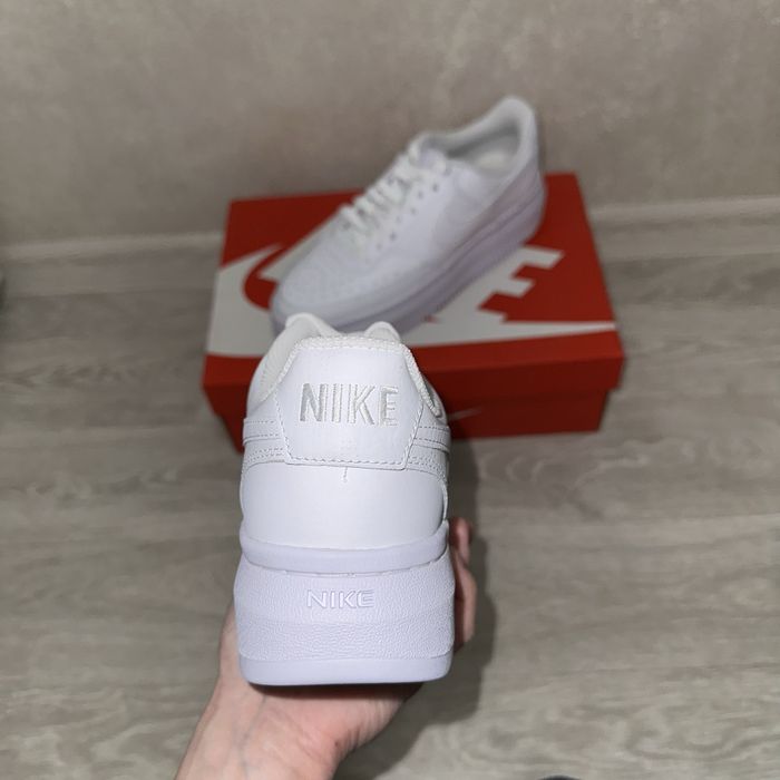 Жіночі кеди Nike Court Vision Alta LTR
