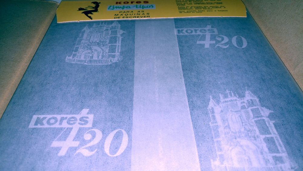 Papel Químico Kores preto  3 embalagens de 100 quimicos