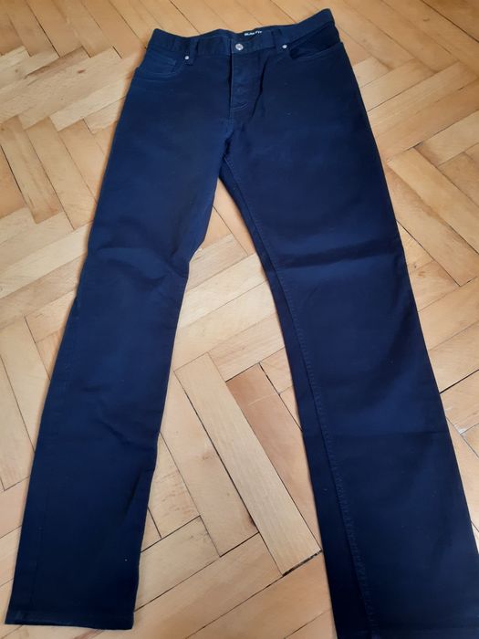 Spodnie chłopięce.