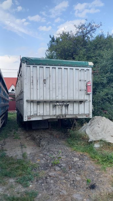 напівпричіп зерновоз