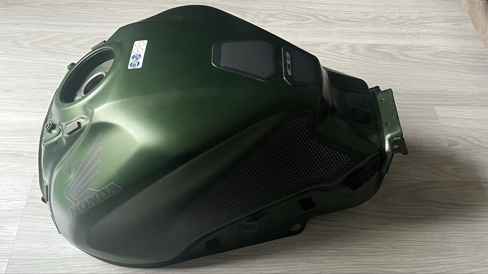 Zbiornik paliwa Honda cb650r 2024r.