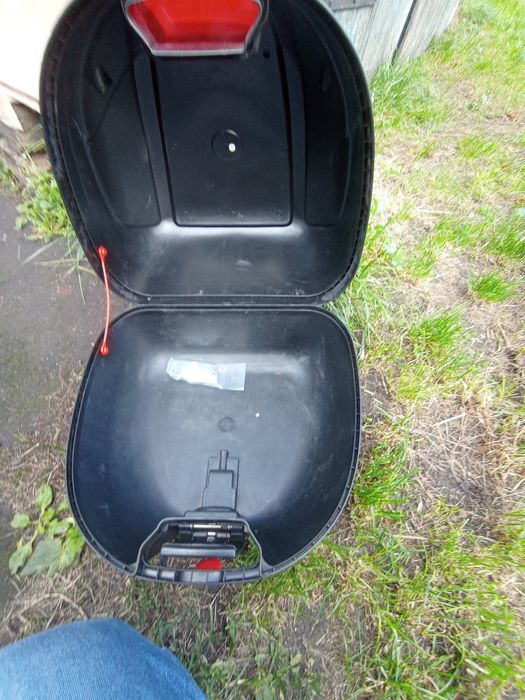 Sprzedam kufer używany