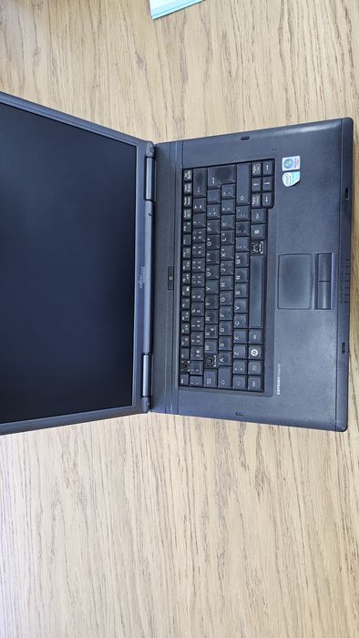 Portatil Fujitsu Siemens Computers