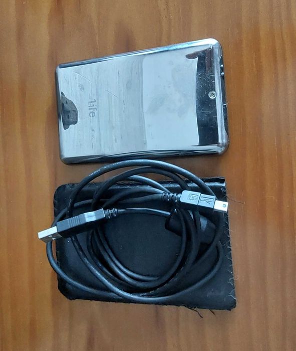 1 TB External Hard Drive64297817012098123