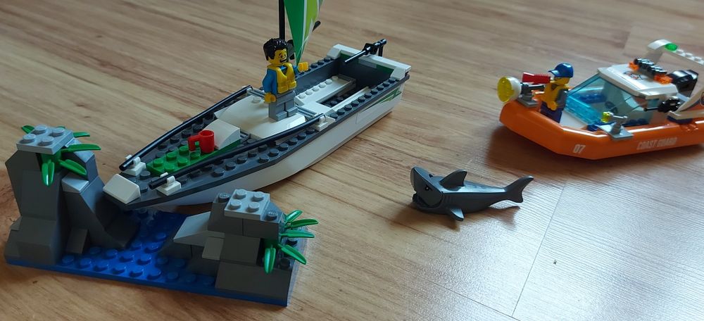 Lego CITY 60168 na ratunek żaglówce