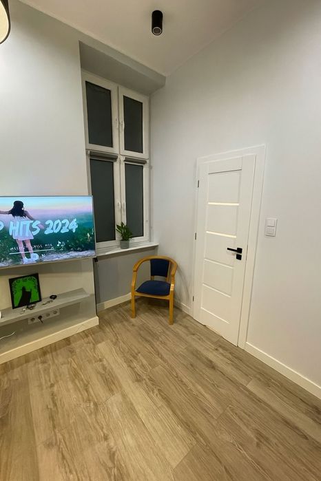 Do wynajęcia – kawalerka z klimatyzacją, centrum Poznania