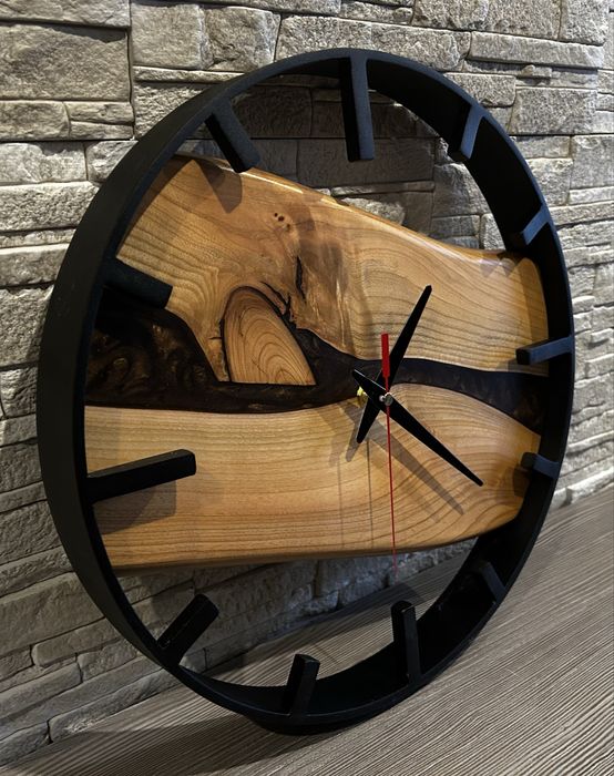 Zegar w stylu loft z drewna czereśni - średnica 35 cm