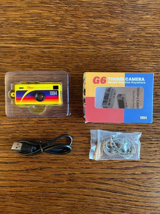 Aparat Thumb Camera Keychain breloczek jak Kodak Charmera Żółty