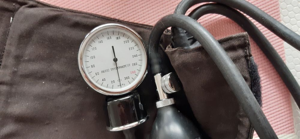 Medidor de tensão arterial profissional - esfigmomanômetro aneroide