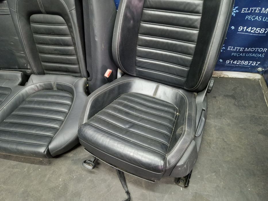 Jogo de bancos usados VW PASSAT CC HIGHLINE PELE PRETOS