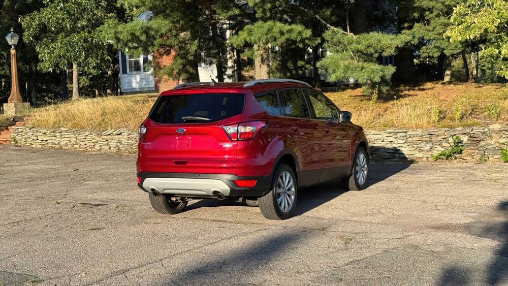 Ford Escape Titanium      2018