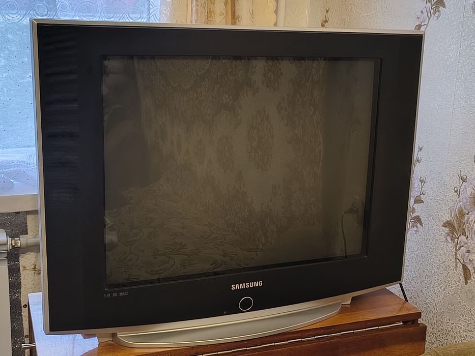 Телевізор Samsung CS-29Z50HPQ ідеальний стан