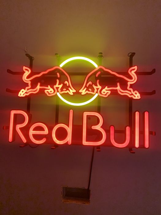 Oryginal Redbull led big