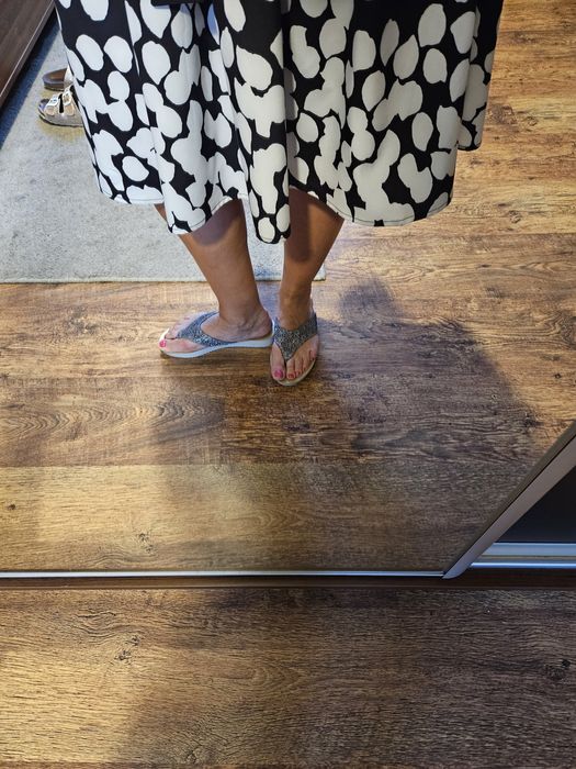 Srebrne klapki japonki rozmiar 37