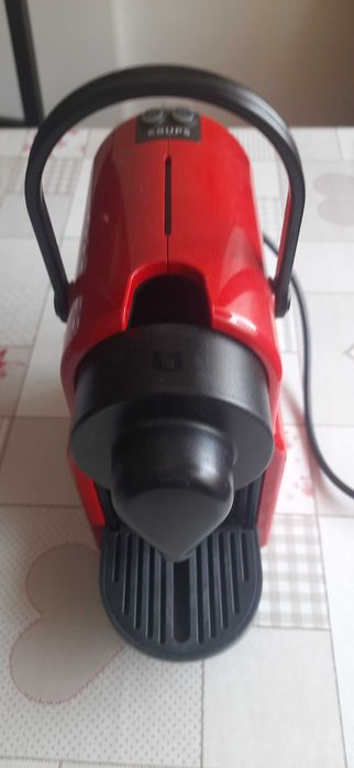 Máquina de café krups- cápsulas nespresso avariada