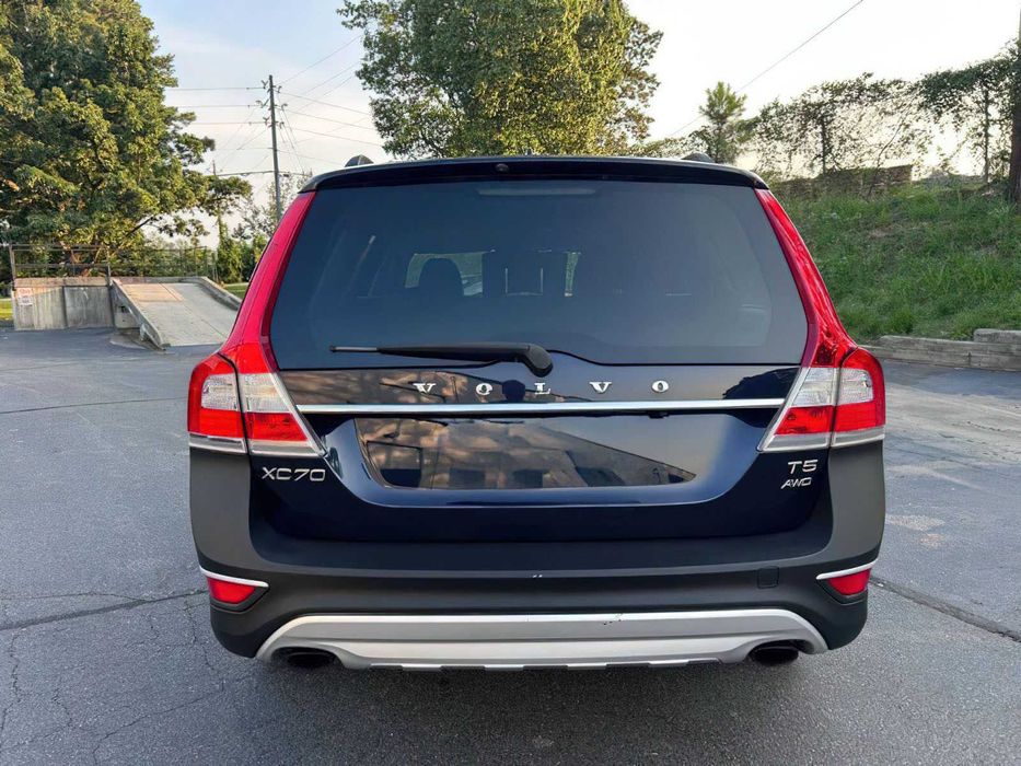 Volvo XC70 T5 Premier      2016