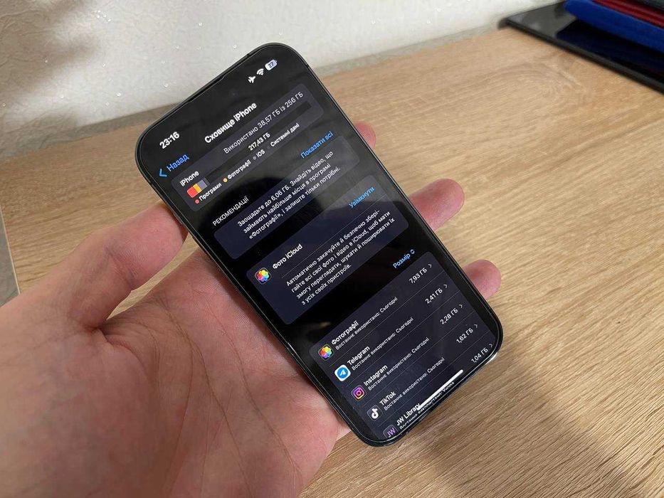 Apple iPhone 14 Pro 256 гб ідеал