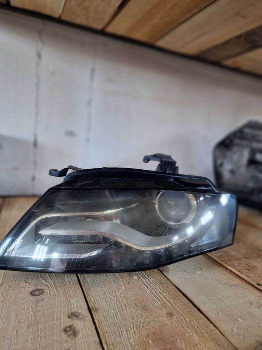 Передня Ліва фара на  AUDI A4 B8 до 2013 р. Ауді А4 Б8