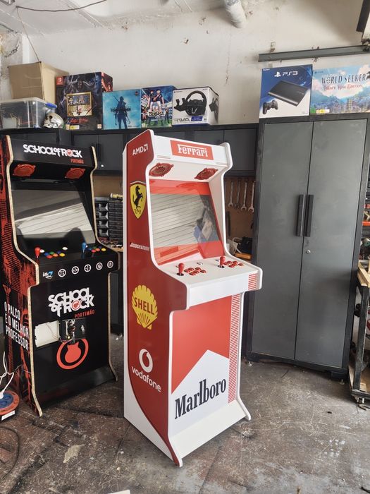 Máquina de jogos arcade