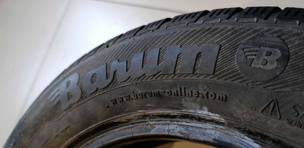 Комплект шин б/у 185/65R15 88T Barum Polaris 3