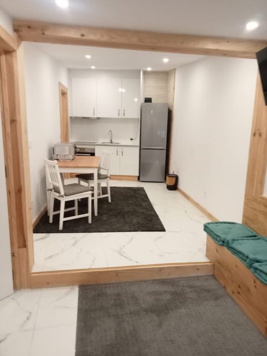 Moradia T2 com água e luz incluida, junto ao Hospital São João