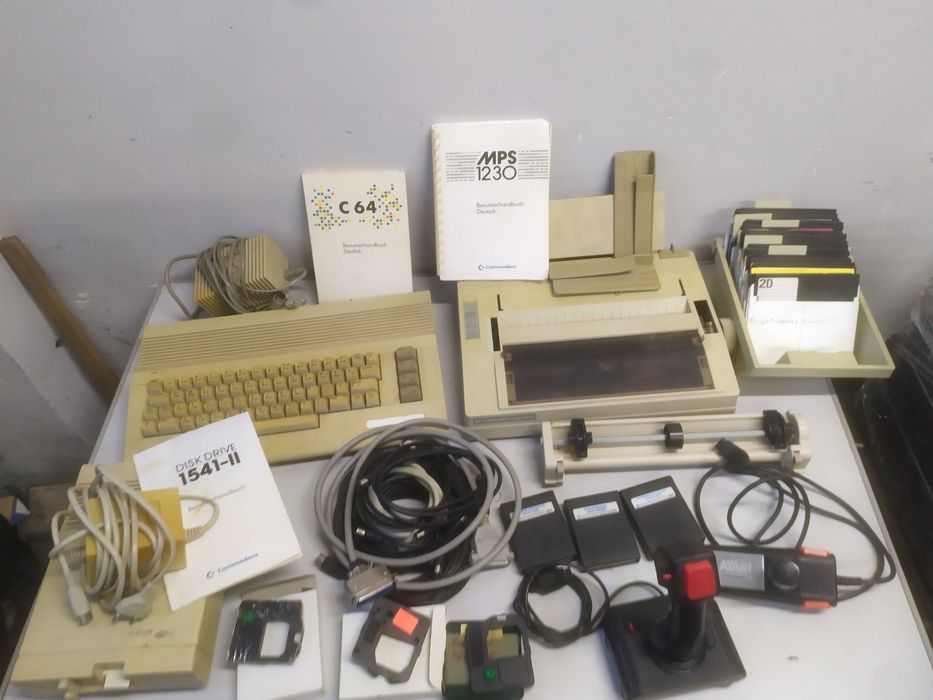 Commodore C64 komputer