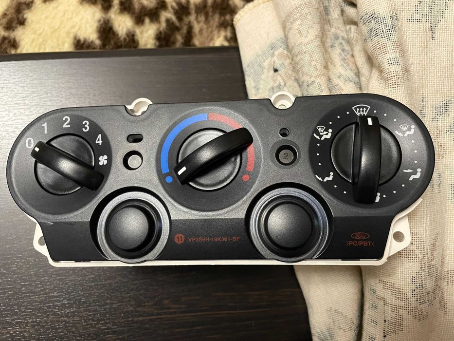 Панель управления печкою вентиляции воздуходувка  фордфюжн FORD FUSION